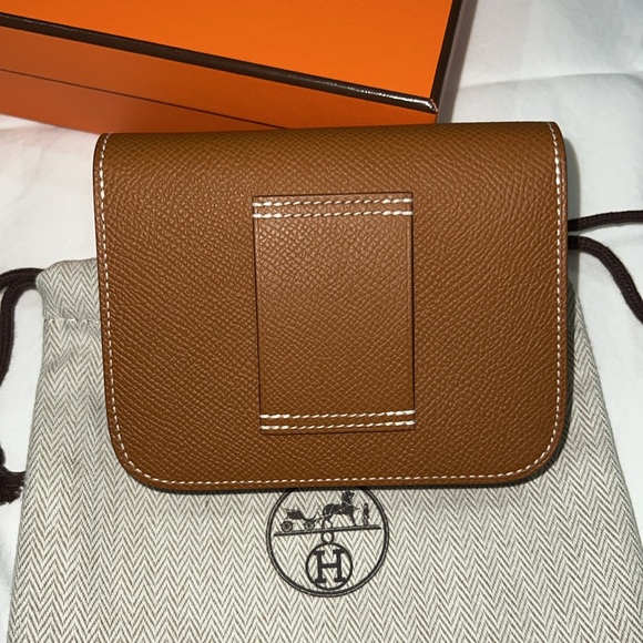 Hermes
Constance Slim Wallet Evercolor - Picture 6 of 12